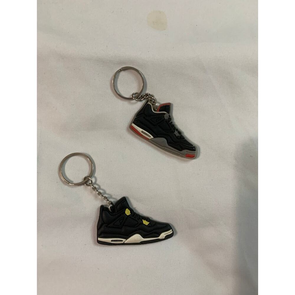 2pc Jordan 4 Sneaker Keychains Bred Thunder Black Red Yellow Retro Shoe Gift